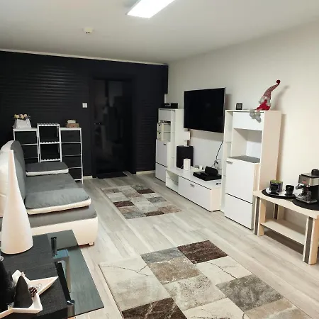 Panoli Apartmanhaz דירה