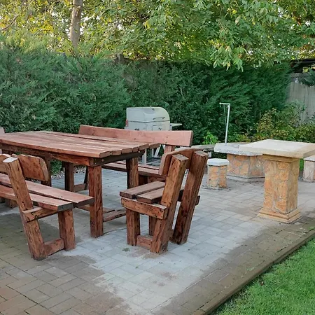 Panoli Apartmanhaz דירה Nyíregyháza